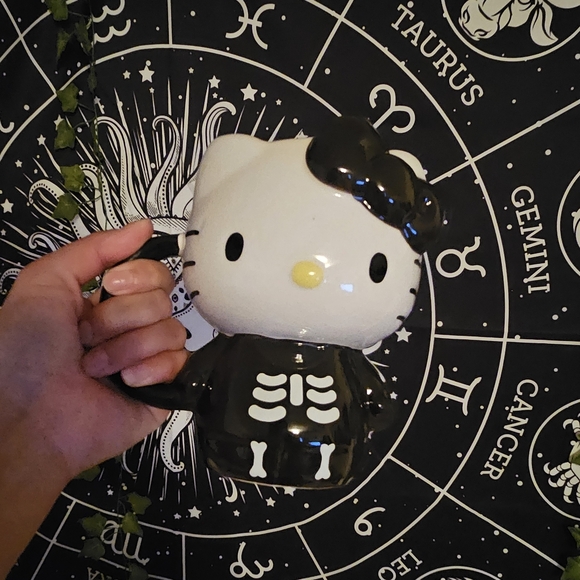 Hello kitty skeleton mug hello kitty halloween cup - Picture 1 of 3